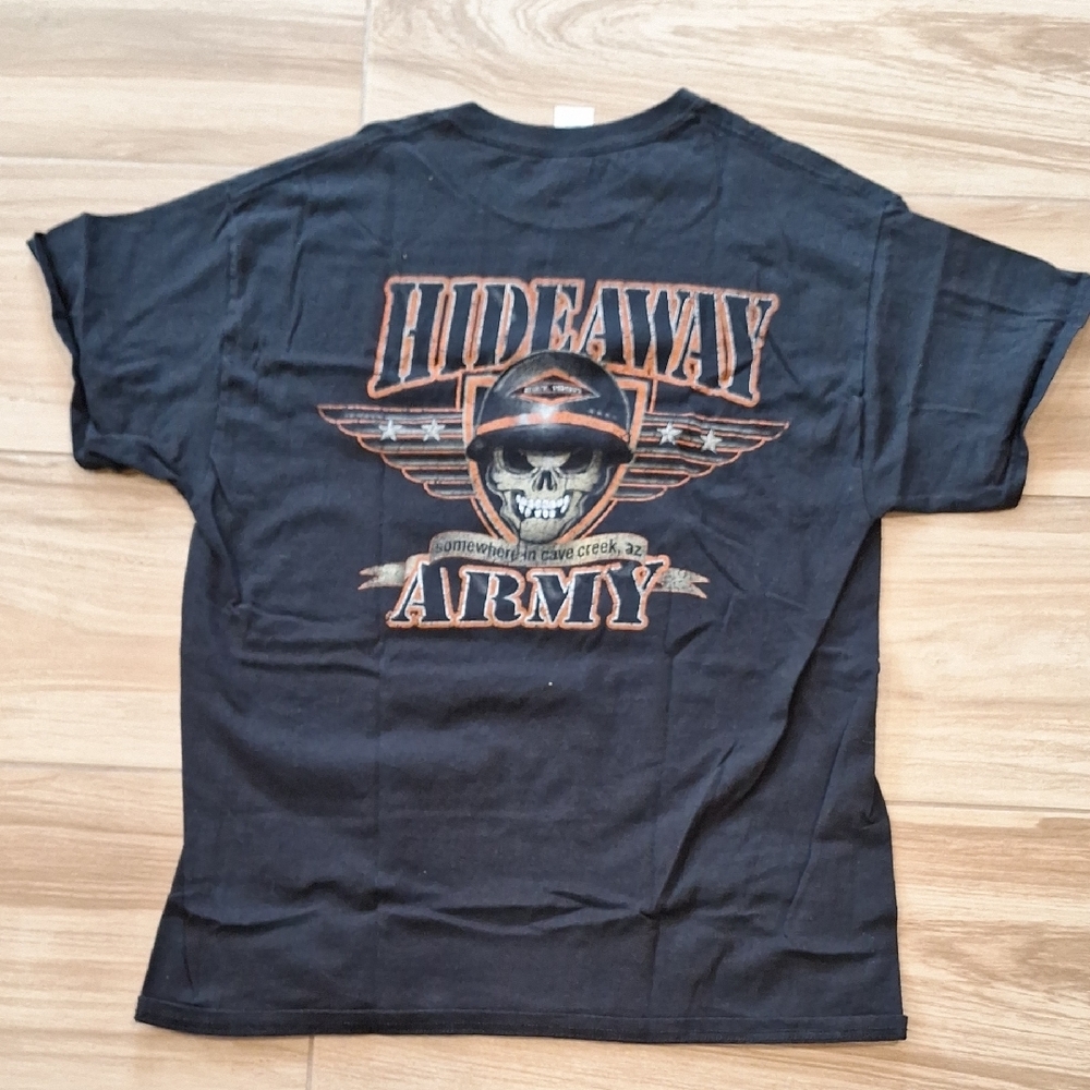 Gildan Hideaway Army Skull Black Graphic Cotton Short Sleeve T-Shirt L